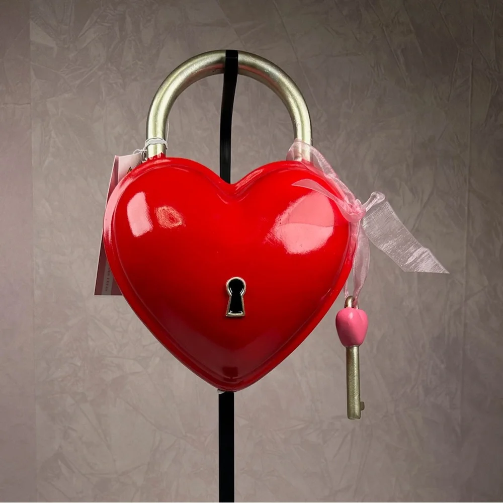 Bella Lux Red Heart-Shaped Decorative Lock with Key